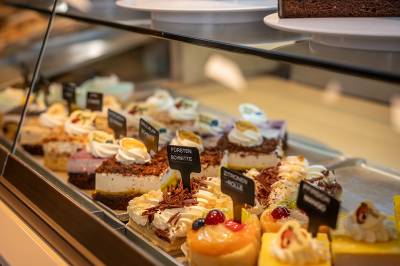 kuchenauslage.jpg